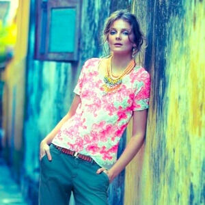 Meadow Rue Anthropologie Cherry Blossom Top